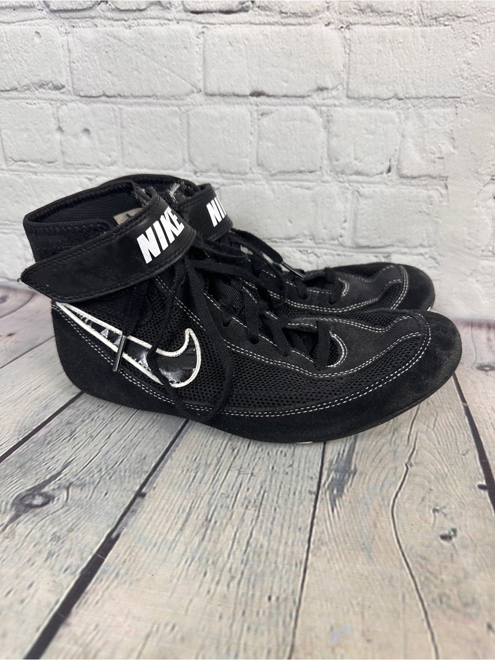 Nike Speedsweep VII wrestling shoes youth size 6